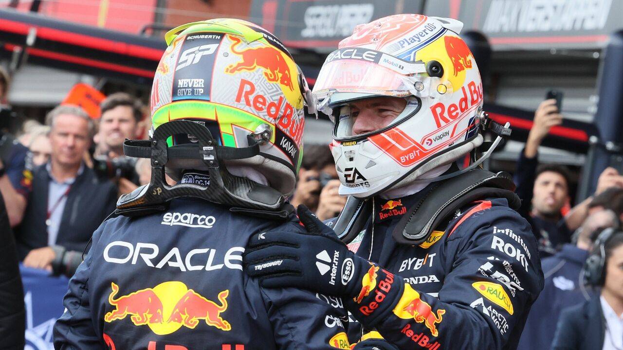 包含雷诺车队横扫红牛车队，佩雷兹惊艳四座的词条