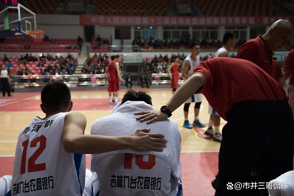 辽宁男篮大胜湖南队,斩获开门红