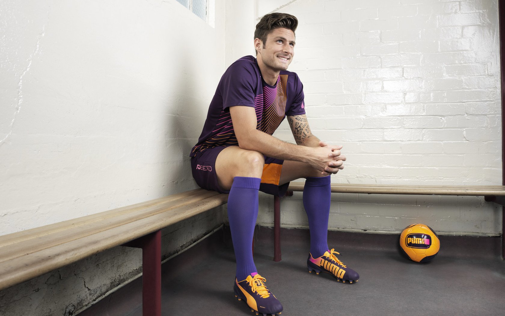 九游娱乐入口-太阳完胜灰熊，英格拉姆无争议全场最佳，诠释新时代攻防一体