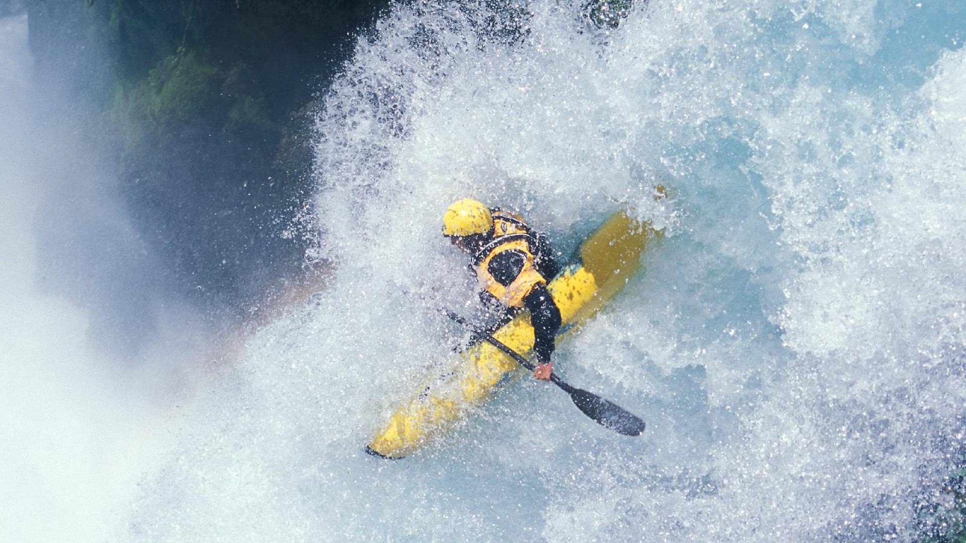 东契奇,当黄蜂的蜂刺遇上纽约的钢铁,他选择成为熔炉本身