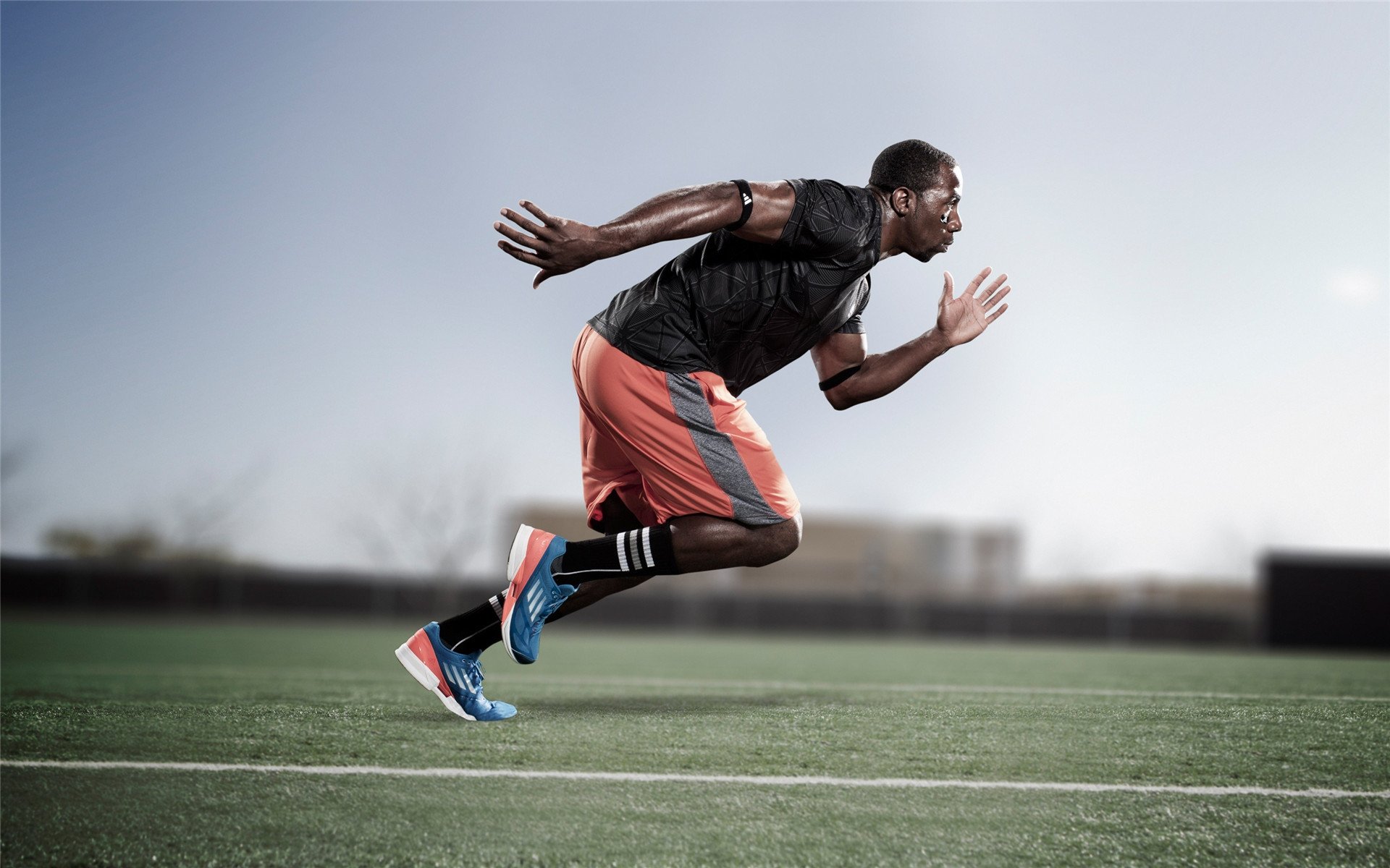 南美新王崛起，玻利维亚强势晋级撼动巴西，孙兴慜跨洲接管美加墨世界杯赛场